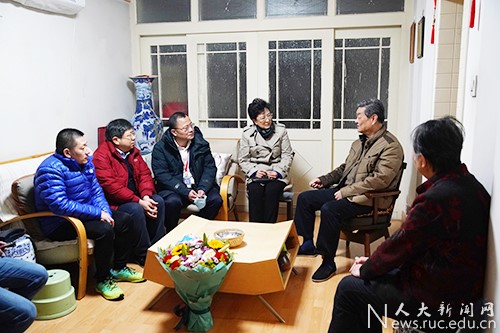 1612183285708031.jpg 慰问1.jpg